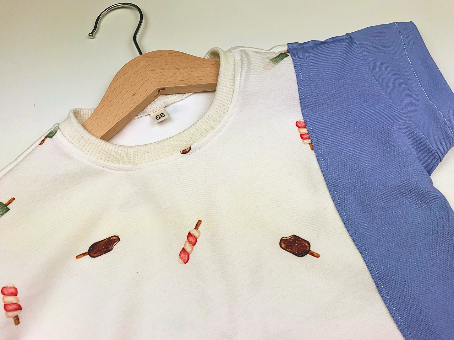 Kindershirt mit Eisaufdruck