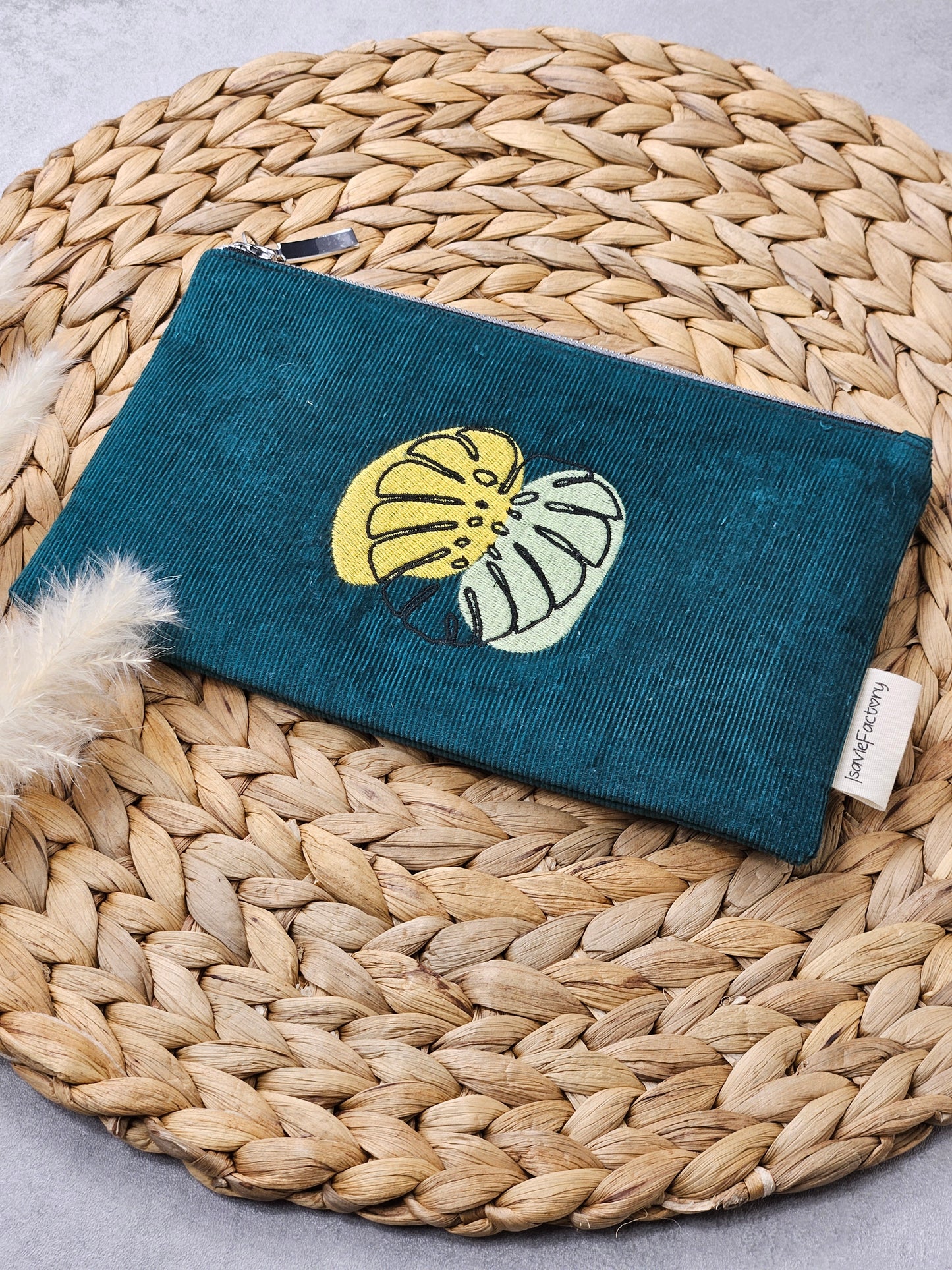 Kosmetiktasche Feincord mit Monsterastickerei