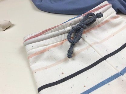 Baggyhose mit Streifen für Babys und Kleinkinder