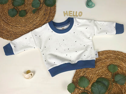 Baby- und Kleinkindpullover mit Herzen