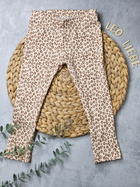 Leggings für Kinder aus beige- braunem Leopardenstoff