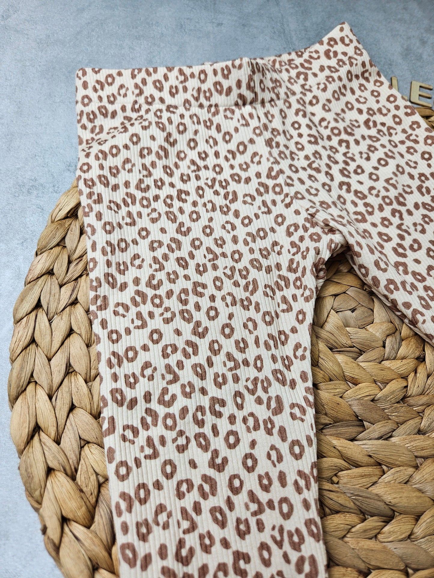 Baby- und Kleinkindleggings Leopardenmotiv