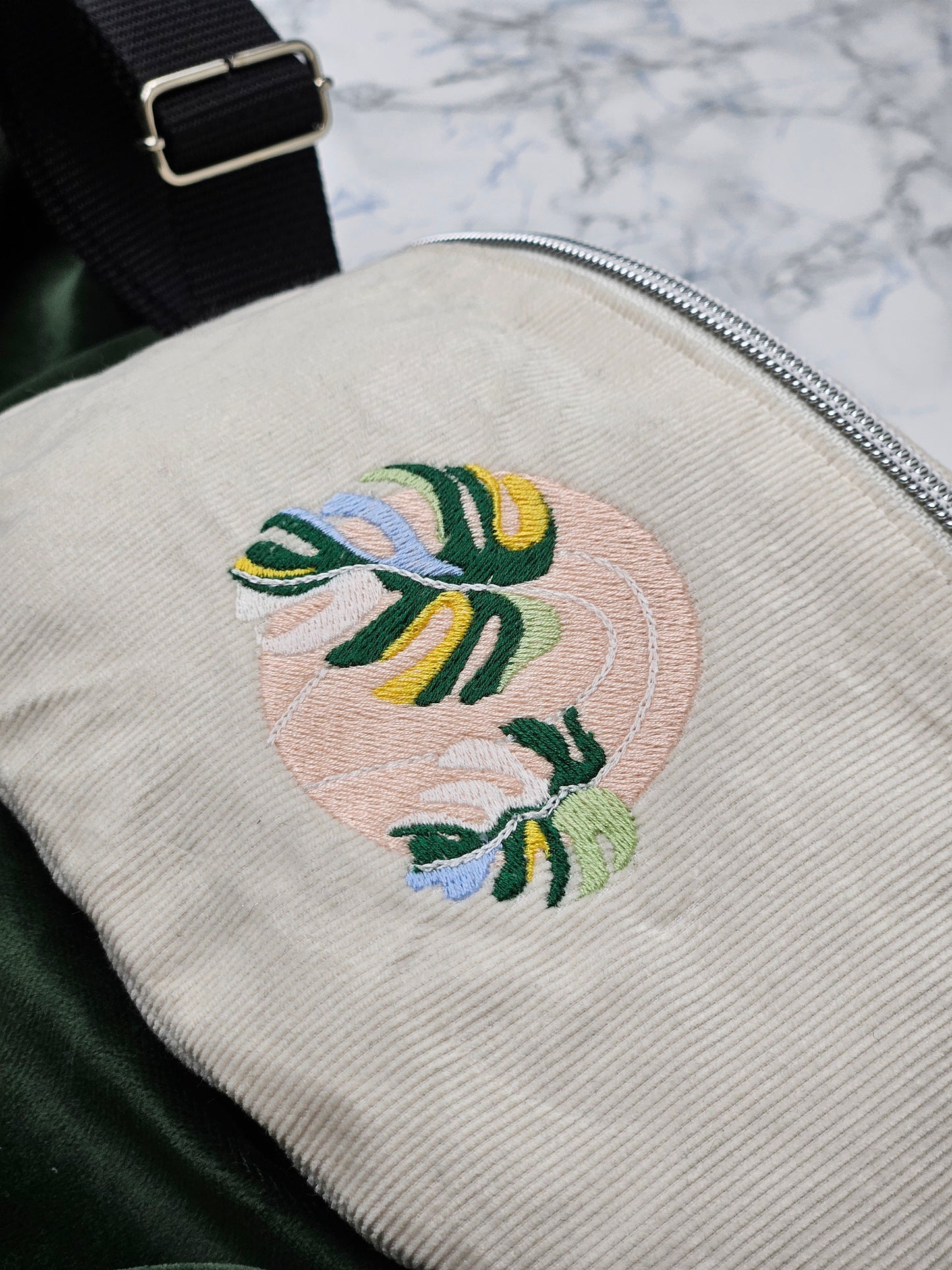 Pflanzenmotiv_klein_Tasche