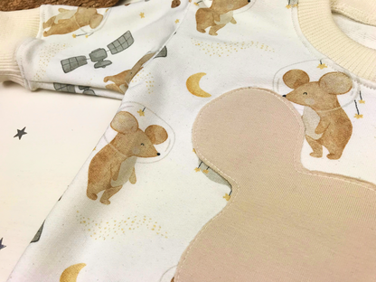 Kinderpullover Maus im Weltall