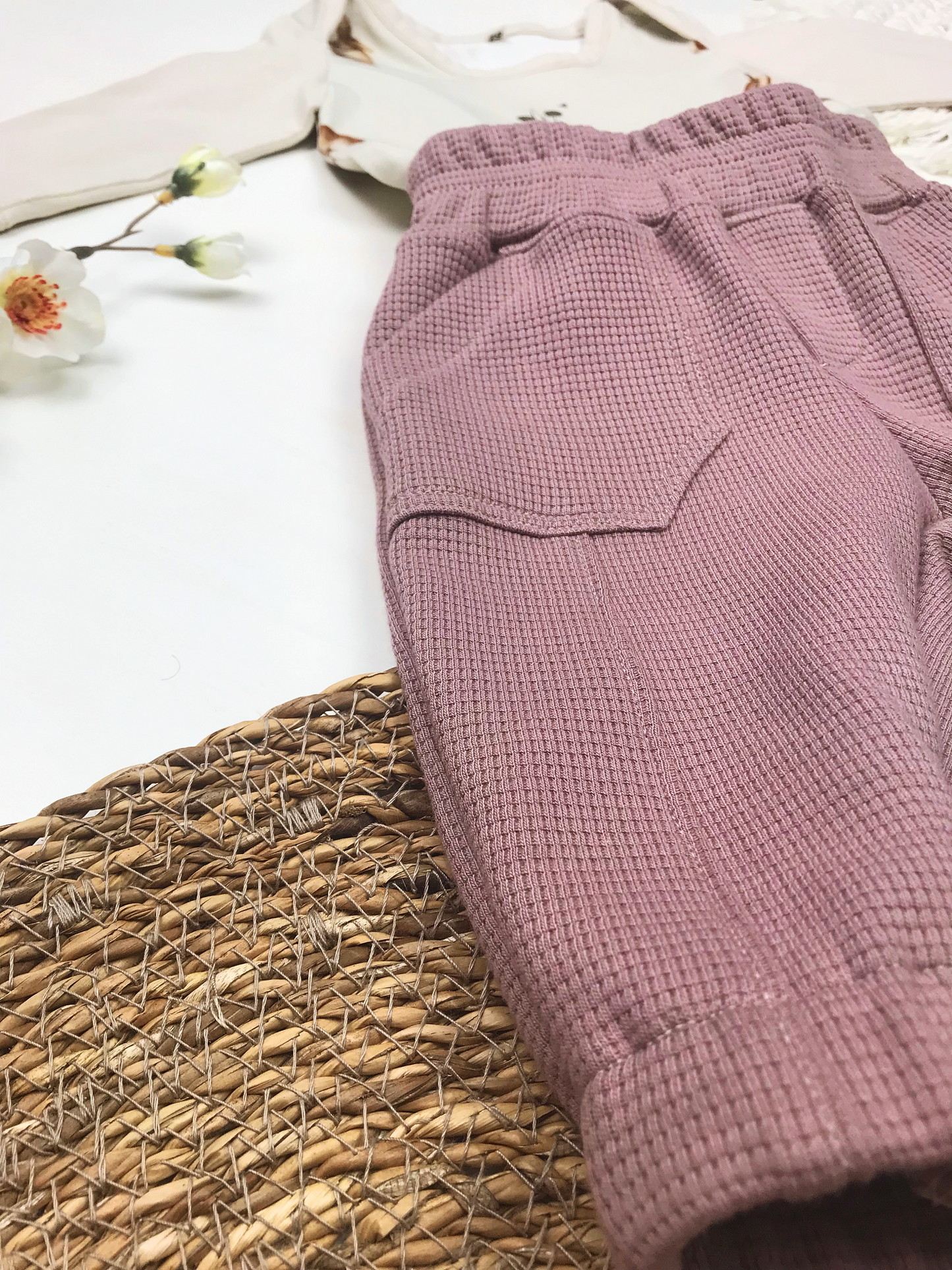 Gemütliche Baby- und Kleinkindhose