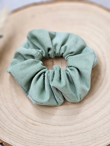 Scrunchie Feincord Hellgrün