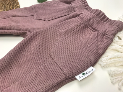 Gemütliche Baby- und Kleinkindhose